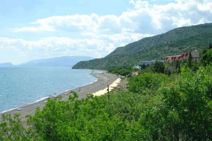 Отпуск в Крыму: выбор локаций, специфика жилья, расходы и сравнение с заграницей