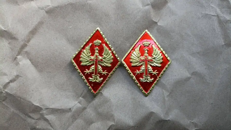 Военные петлицы, эмблемы и кокарды Испании периода Франко