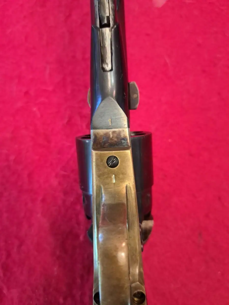 Револьвер Centennial Arms 1960 New Model Army: история первых бельгийских реплик Кольта